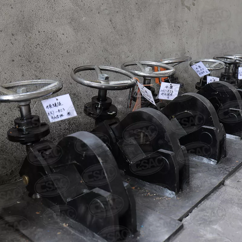 Vodotěsný uvolňovač kotvy otočného typu